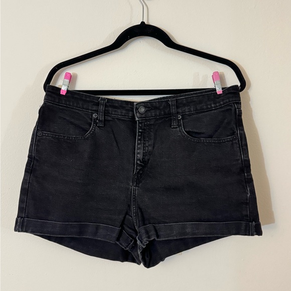 Size 14 Wild Fable High-Waisted Black Jean Shorts - Picture 1 of 3